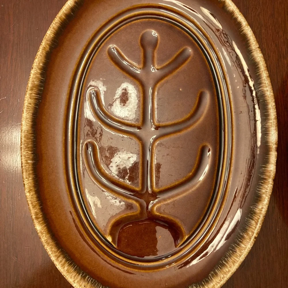 Vintage Hull Pottery Brown Drip Glazed oval serving platters 12” and 14” drip - Picture 2 of 6